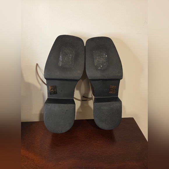 Jeffrey Campbell Tan and Brown Burgundy  Platform Shoes, Size 7.5 - Picture 13 of 14